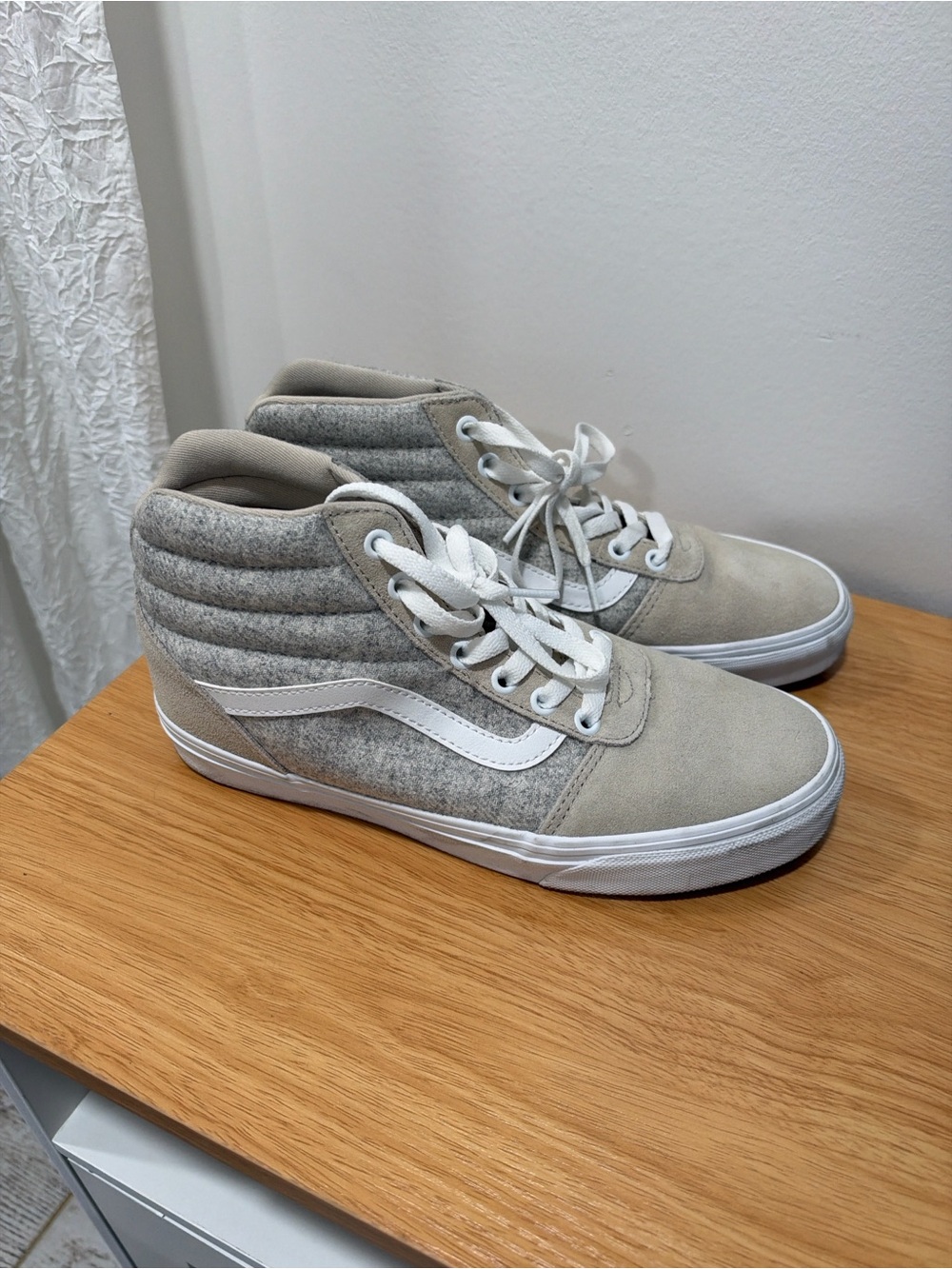 Vans High-Top Sneakers in Light Gray and White